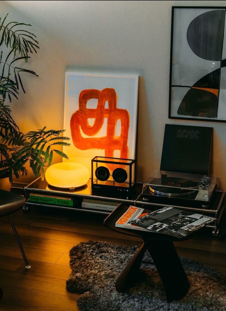 Bauhaus Donut Lamp